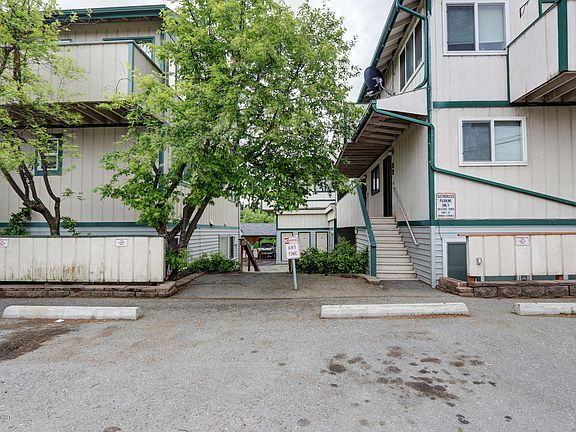 2nd image of 7141 Weimer Rd APT 24