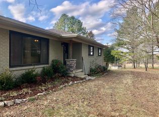 515 Henryville Rd, Summertown, TN 38483