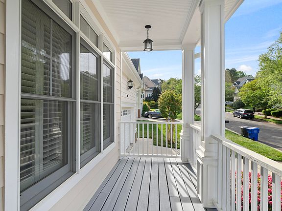 2nd image of 202 Maywood Way