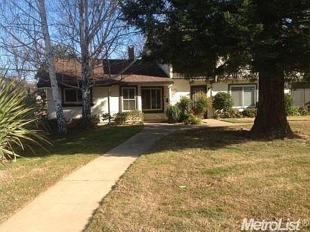 2nd image of 2221 Bridlewood Dr
