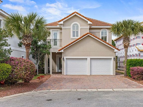 3rd image of 276 Calusa Blvd