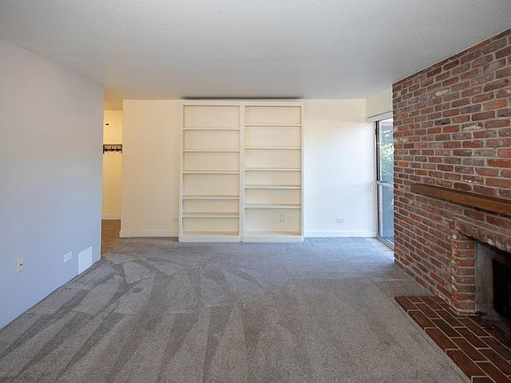 2nd image of 500 Mohawk Dr #103