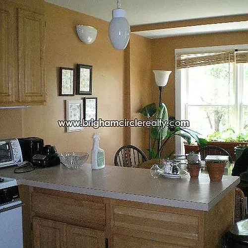 75 Fisher Ave #1 Photo 1
