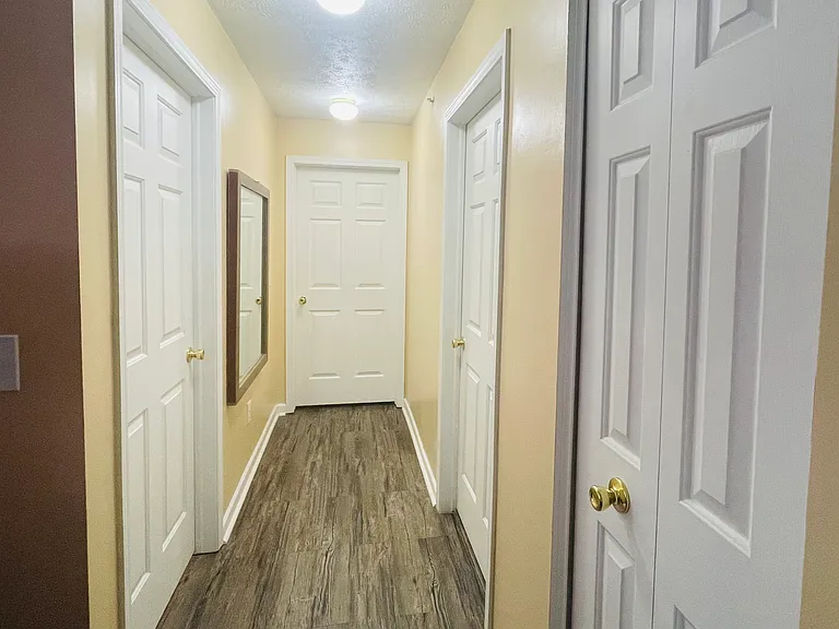 14800 Lenox Dr — Photo 6