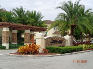 15223 SW 118th Ter, Miami, FL 33196