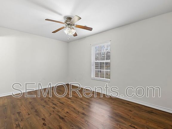 5th image of 3 Village Dr #301