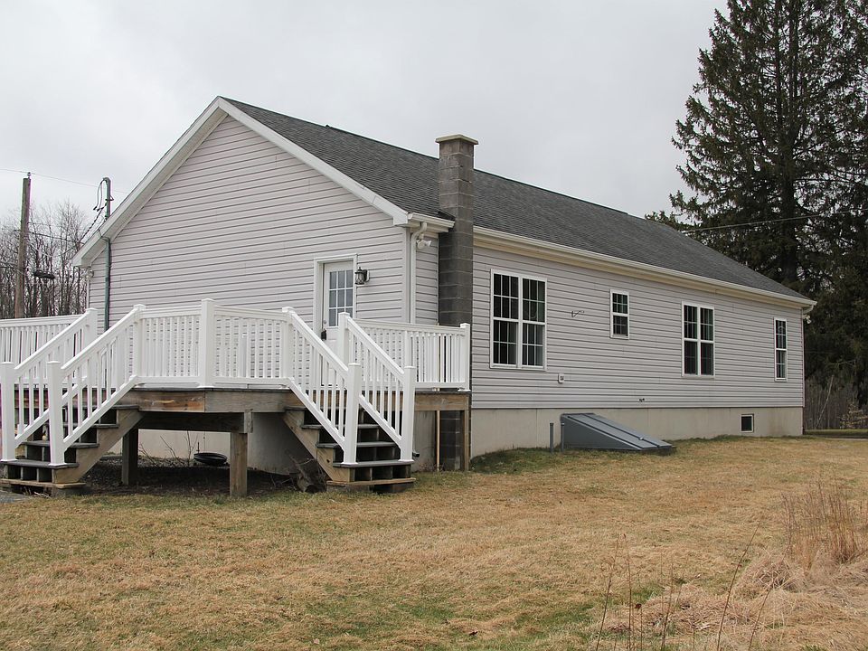 143 Wood St Forest City PA Zillow