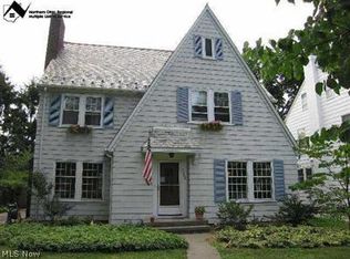 3266 Glencairn Rd, Beachwood, OH