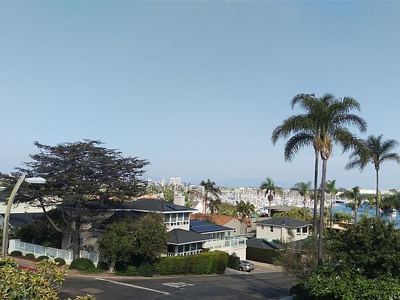 2nd image of 888 Rosecrans St