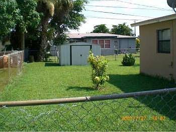 2nd image of 2840 NW 22nd St