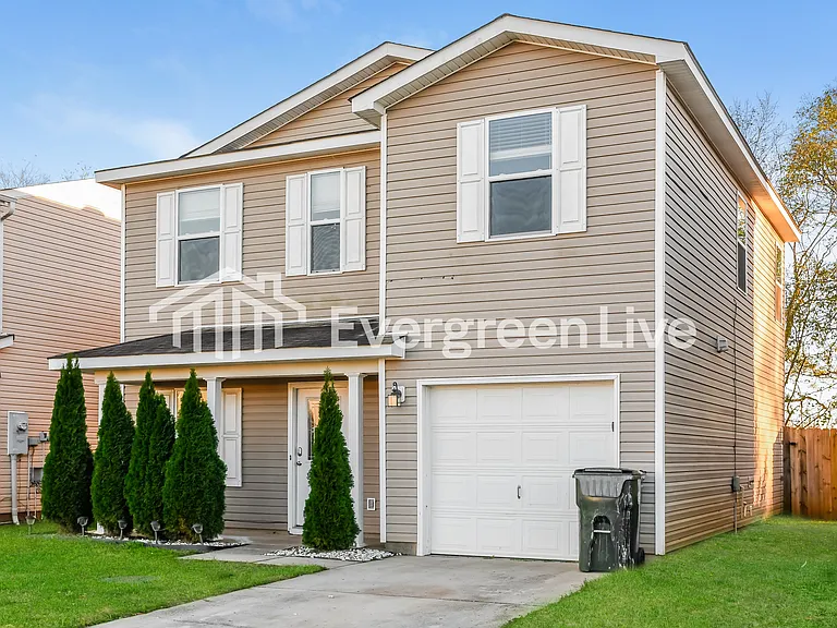122 Cloverbrook Dr — Photo 2