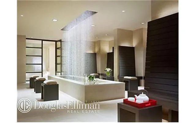 Rented by Douglas Elliman | media 36