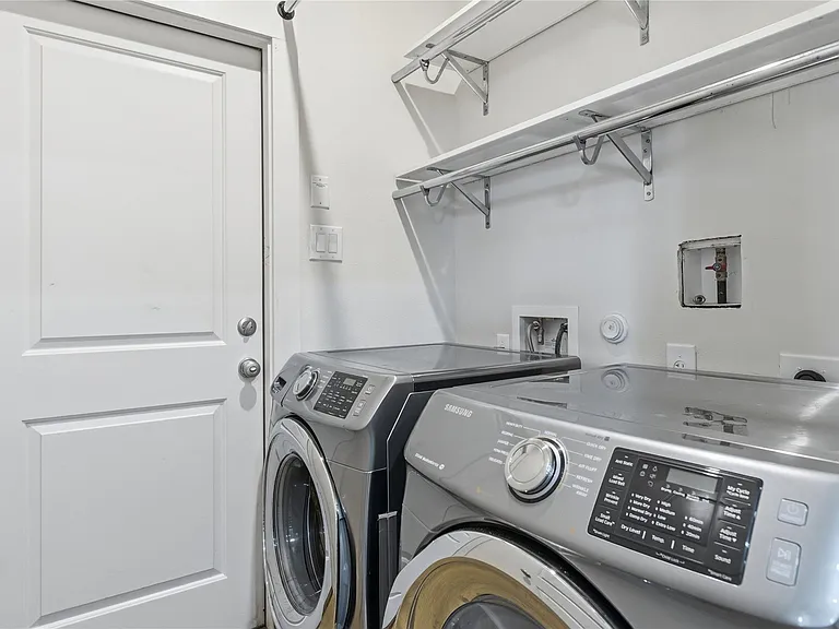 4124 Valley View Rd #4B — Photo 4