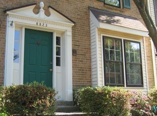 8823 Winding Hollow Way, Springfield, VA 22152