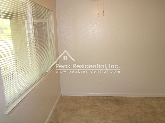 4th image of 2001 S Cirby Way APT 4