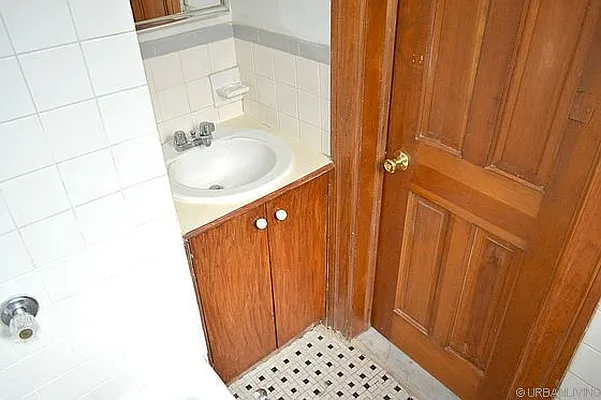 Rented by Urban Living | media 28