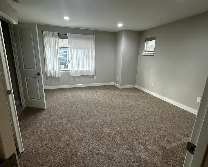 23823 SE 45th Pl — Photo 19