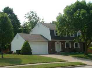 1112 Crestwood Hills Dr, Vandalia, OH 45377