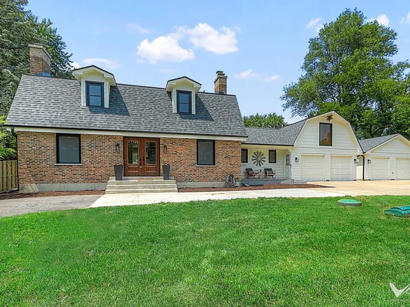 2S178 Chillem Dr, Batavia, IL 60510