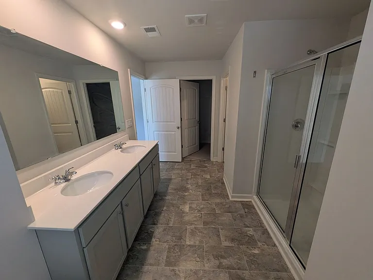 2715 Piper Dr — Photo 8