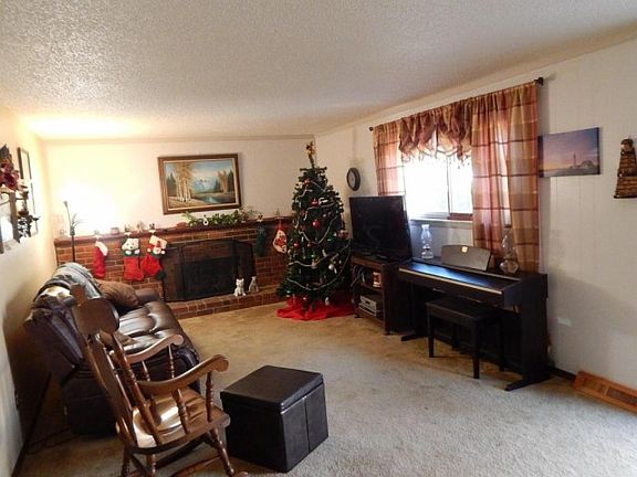 5th image of 6460 Silverleaf Ave
