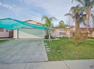 5016 Magic Ave, Bakersfield, CA 93307