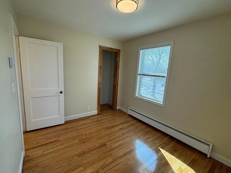 2 Connecticut Ave #B — Photo 4
