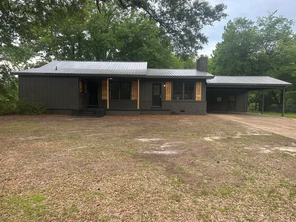 1316 Baker St, Tupelo, MS 38804