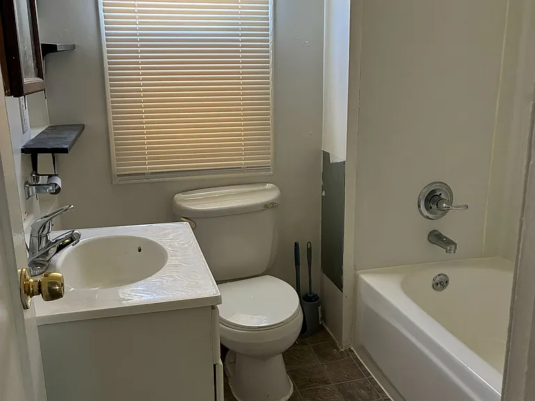 23575 Stewart Ave #1 — Photo 5