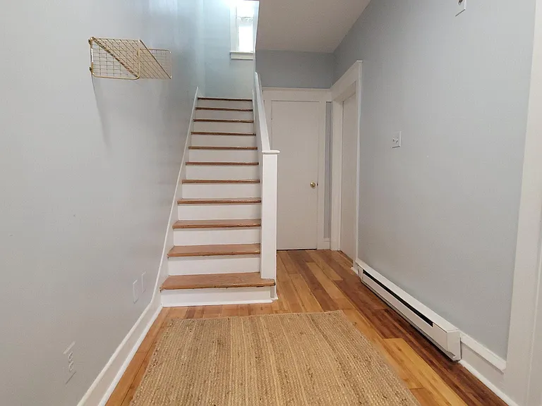 1806 Garrett Rd — Photo 6