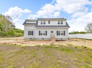 9289 Gates Rd, Suffolk, VA 23437