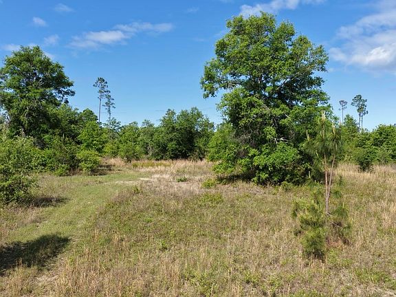 4th image of Vacant Ne Cedar Trl