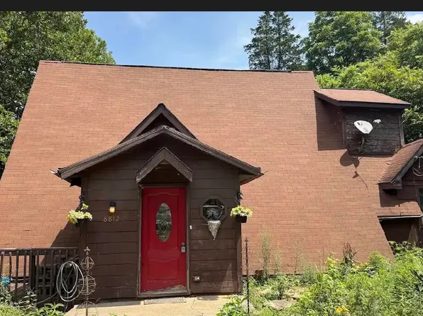 8812 E Little Doe Run Rd, Madison, IN 47250