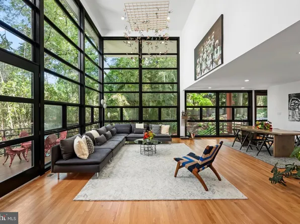 4708 Dorset Ave, Chevy Chase, MD 20815