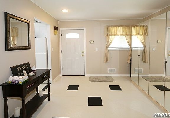 2nd image of 161 Morton Blvd