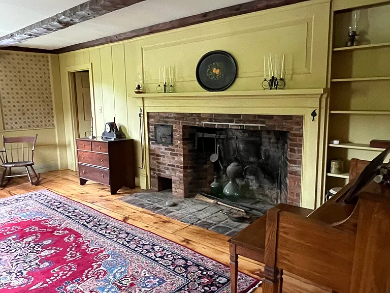 7 Church Ln — Photo 4