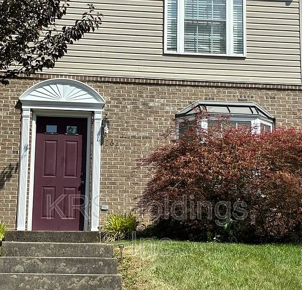 1262 Old Windmill Cir — Photo 2