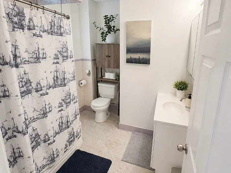 33 Jefferson St #3 — Photo 1