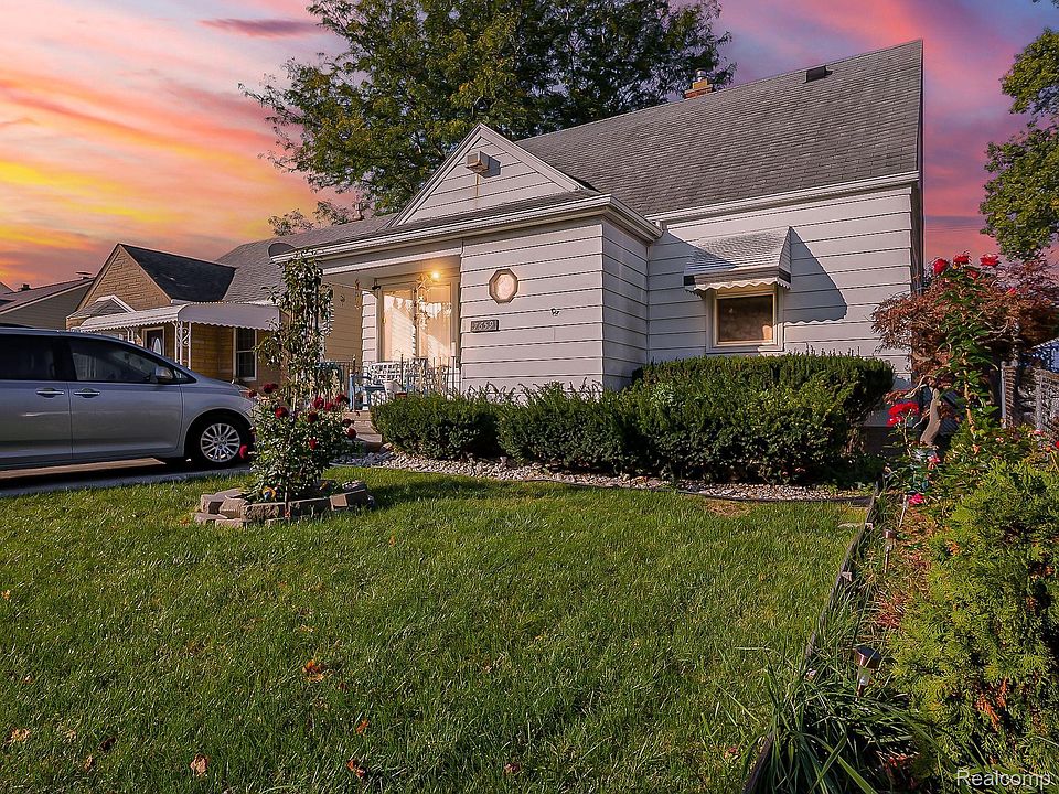 1st image of 7659 Ashton Ave
