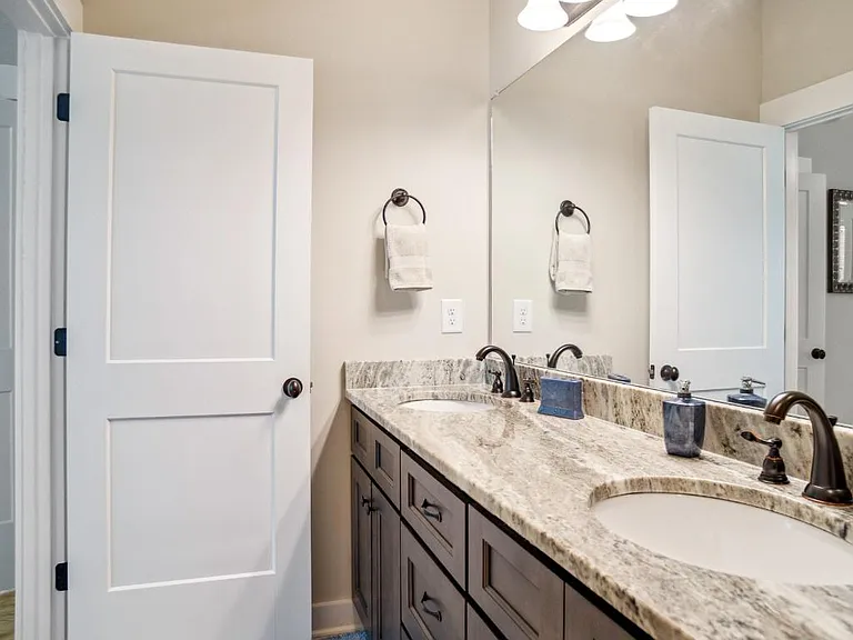 801 Coles Ferry Pike #1 — Photo 13