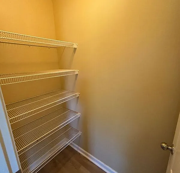 504 Savannah River Dr — Photo 10