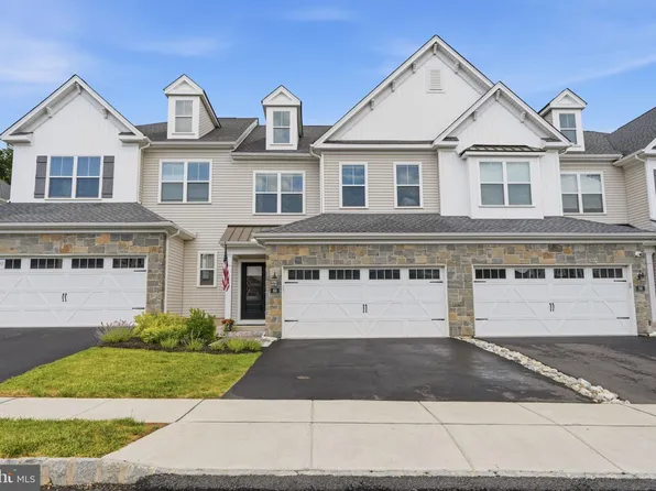 68 Parry Way, Ivyland, PA 18974