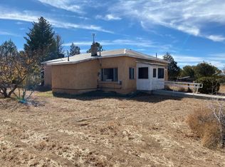 68 Los Cordovas Rd, Taos, NM 87571