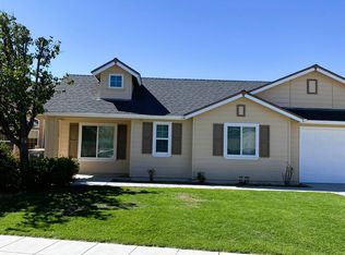 2695 N Dante Ave, Fresno, CA