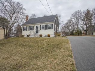 24 Skyline Dr, Franklin, MA 02038