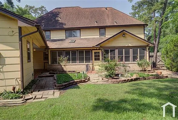 6 bed, 3180 sqft, $3,000 — Photo 4