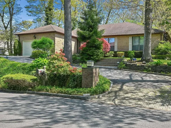 2 Creek Ridge Road, Bayville, NY 11709