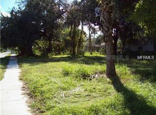 906 Pecan Ave, Sanford, FL 32771