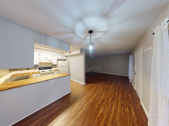 5th image of 900 Mountain Creek Rd APT G87