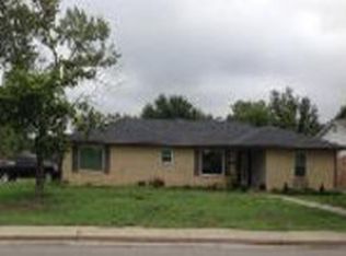 1601 S Grinnell St, Perryton, TX 79070